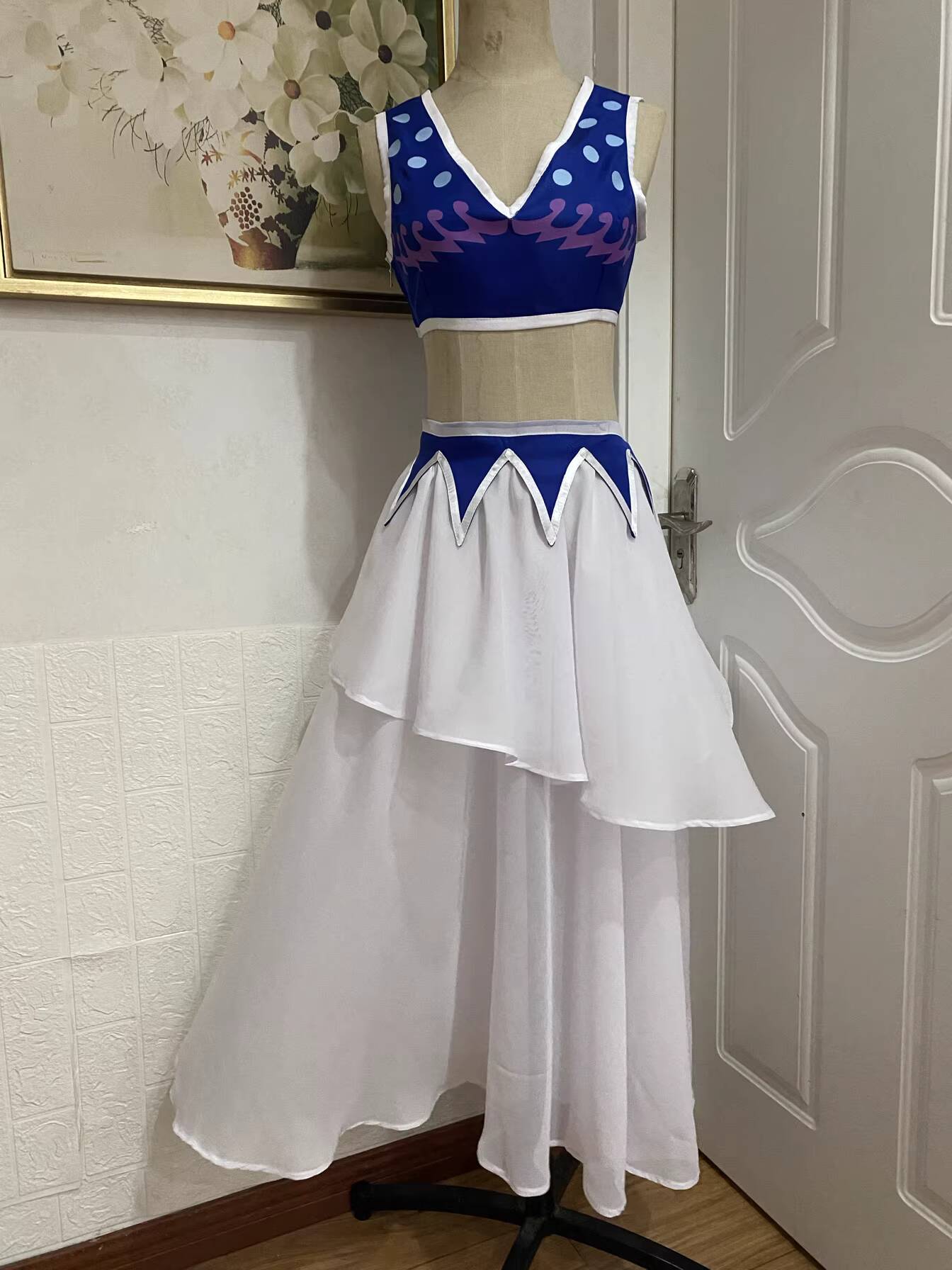 Nuevo disfraz de cosplay con n - Party Games Name reseña y precio