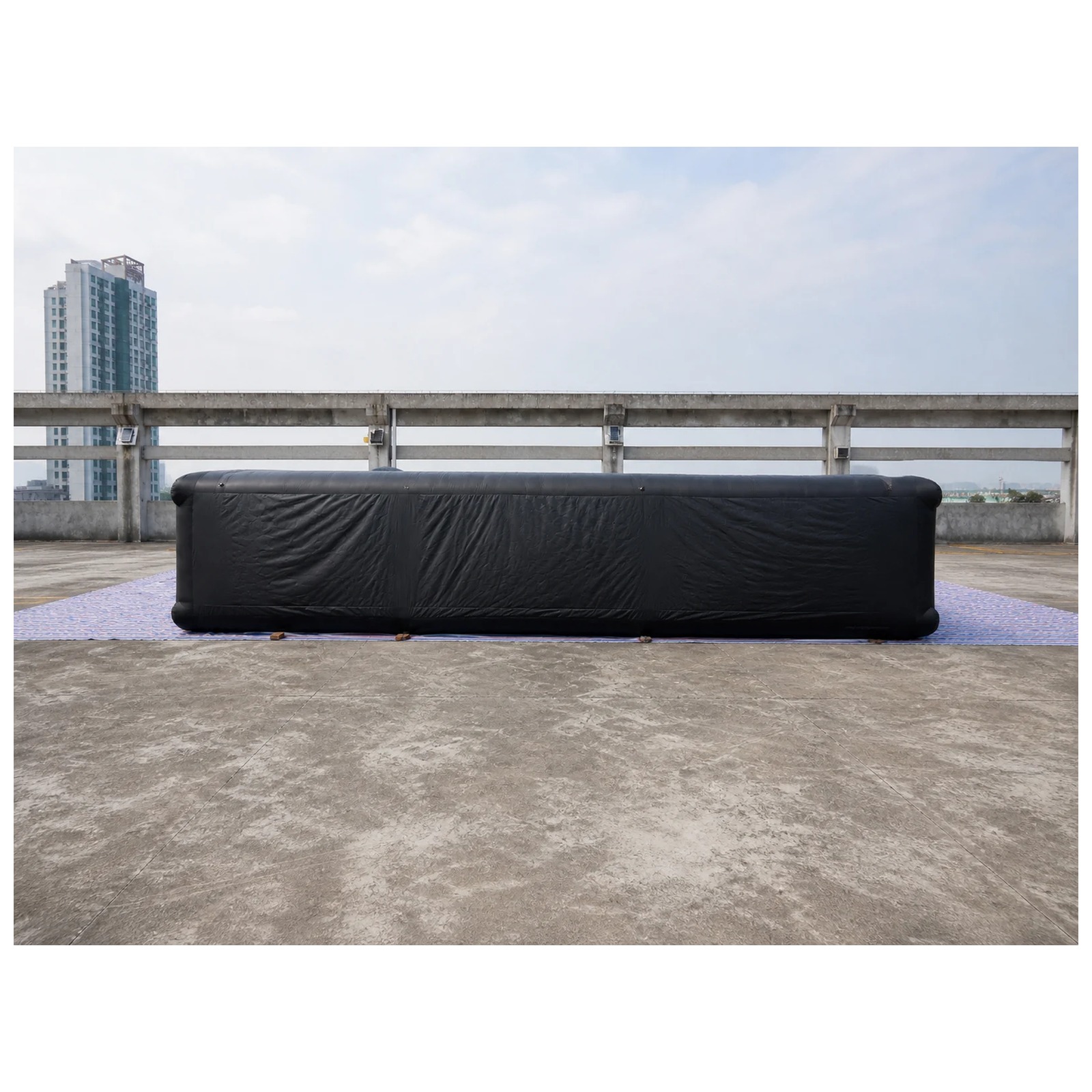 Laberinto Inflable Negro Grand - Party Games For Adults And Kids reseña y precio